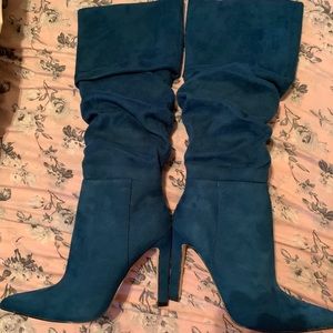 Women’s (size 7.5) Boots